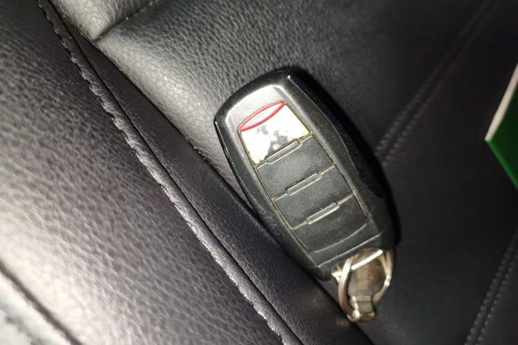 Used Haval H7 2016 Blue-Label H7 2.0T Automatic Luxury Model