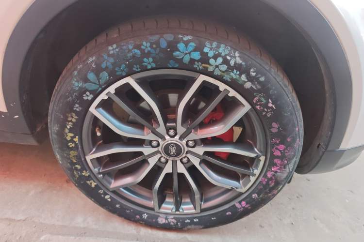 Used Land X7 2018 Geely Xingyue 1.5T Panoramic Supreme Model Right Front Wheel Hub