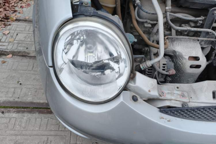 Used Chery QQ3 2012 Fashion Edition 1.0L Manual Champion Version
