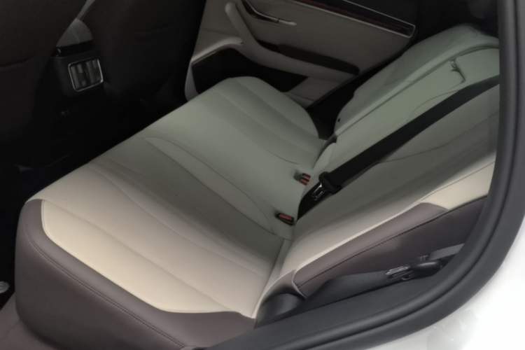 Used BYD Song PLUS New Energy 2025 DM-i 160KM Flagship Model