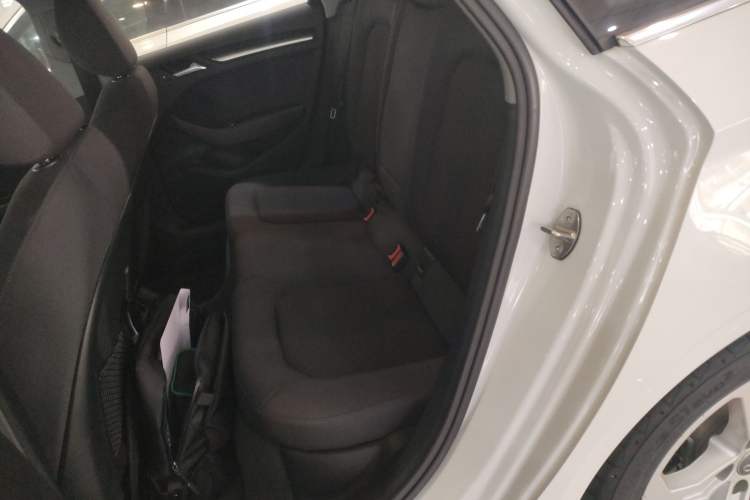 Used Audi A3 2020 Restyled Limousine 35 TFSI Ambition Version China VI
