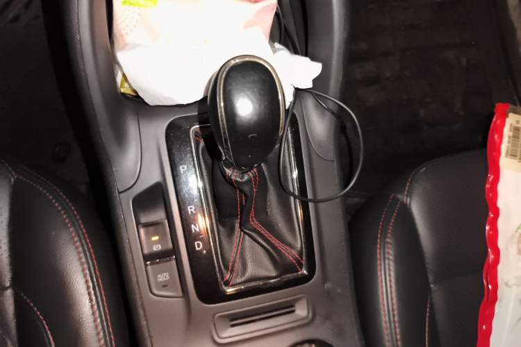 Used Changan CS75 2014 1.8T Automatic Elite Version China V Standard
