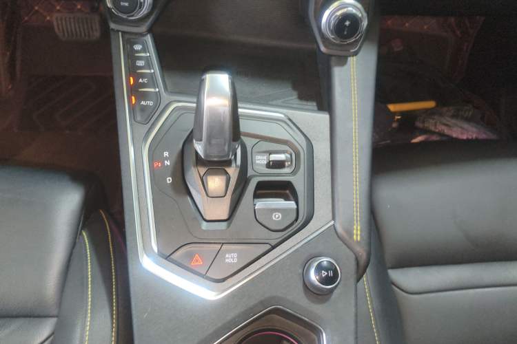 Used Lynk & Co 05 2020 2.0TD Two-Wheel Drive Zhaoyang Plus