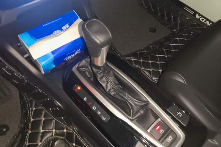 Used Honda Crider 2019 180 Turbo CVT Luxury Edition China VI Emission Standard Gear Lever