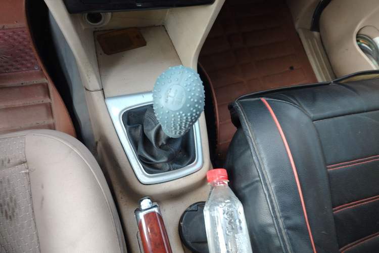 Used CHANGAN KAICHENG Ounuo S 2012 1.5L Elite Version Gear Lever