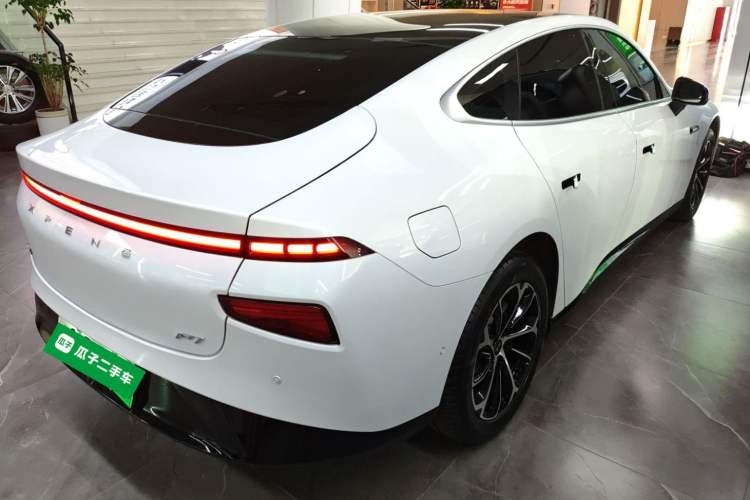 Used XPeng P7 2020 586N Rear Right 45 Deg