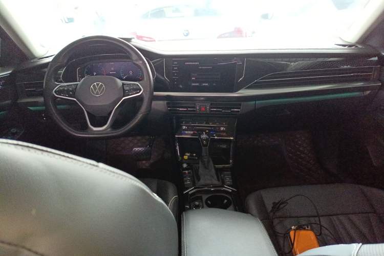 Used Volkswagen Passat 2022 330TSI Luxury Edition
