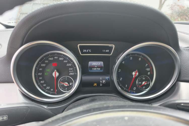 Used Mercedes-Benz GLE Coupe 2017 GLE 320 4MATIC Coupe SUV Instrument Cluster