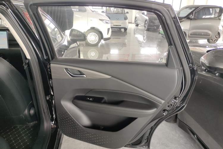 Used Wuling Xingguang 2024 Co-Creation Edition 510 Advanced Model