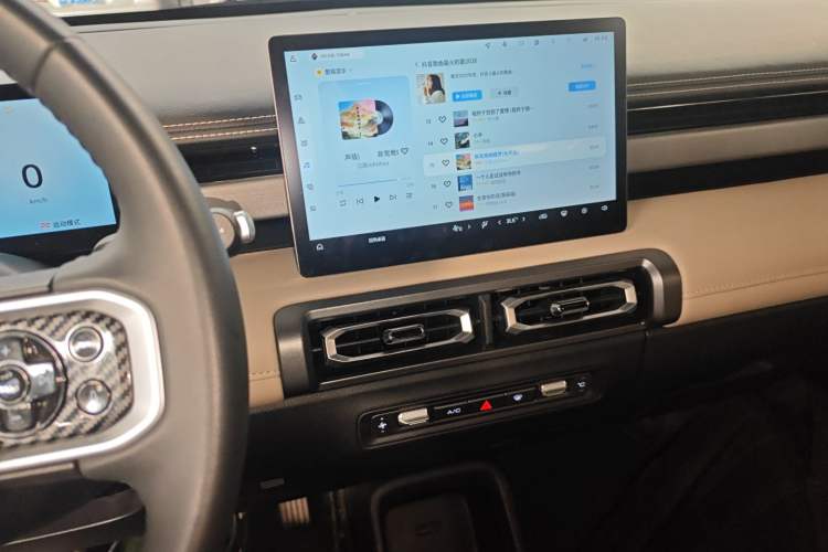 Used Baojun Spark EUV 2024 Prestige Edition 4 Seats