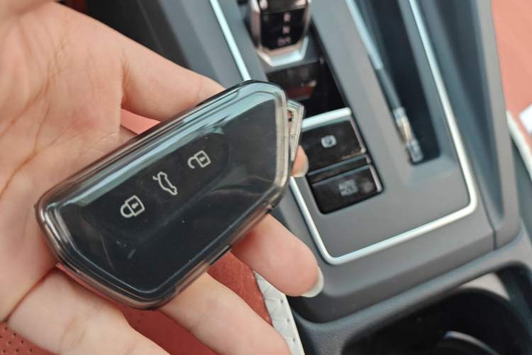 Used Volkswagen Golf 2023 Revised Version 200TSI DSG Pro Interior 1