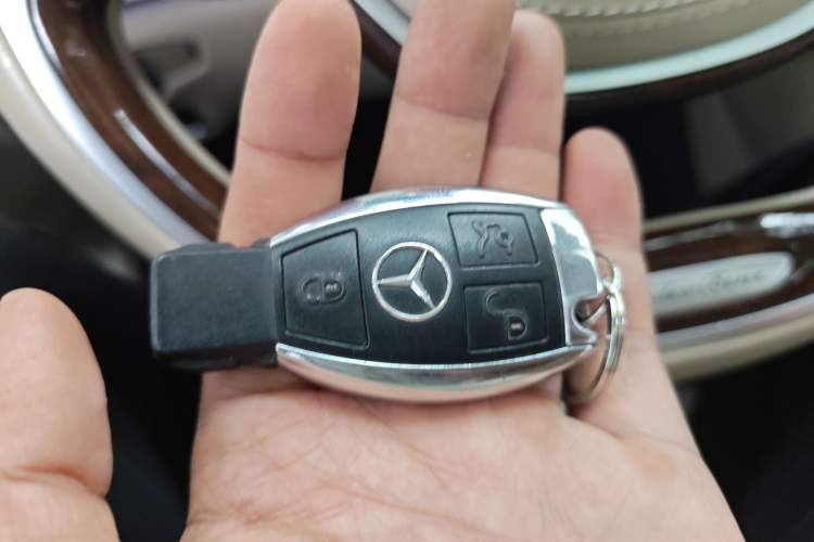 Used Mercedes-Benz S-Class 2014 S 320 L Luxury Model Vehicle Key