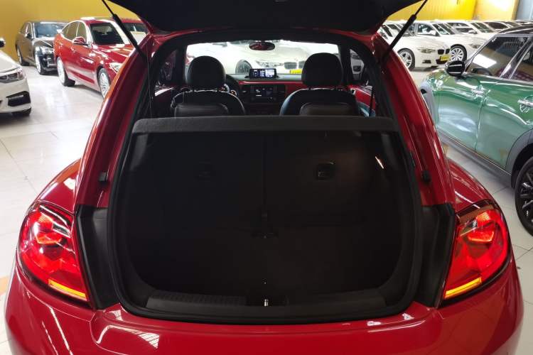 Used Volkswagen Beetle 2018 180TSI Shangle Model
