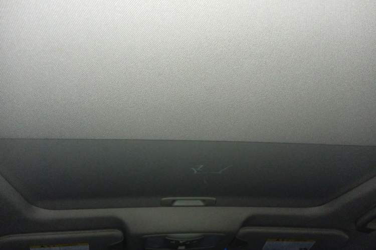 Used Infiniti QX50 2013 2.5L Two-Wheel-Drive Elegant Edition Headliner