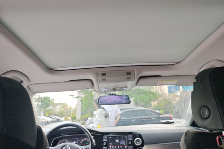 Used Volkswagen Sagitar 2019 280TSI DSG Comfort Version China VI Standard Headliner