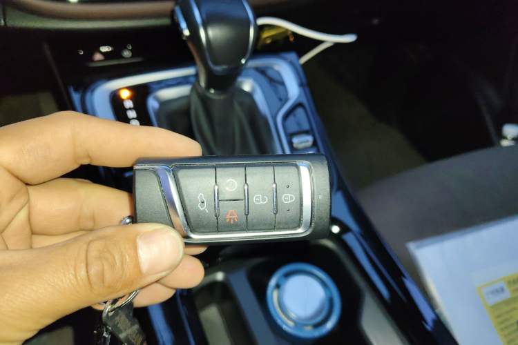 Used GAC Trumpchi M6 2023 PRO 270T DCT Luxury Edition
