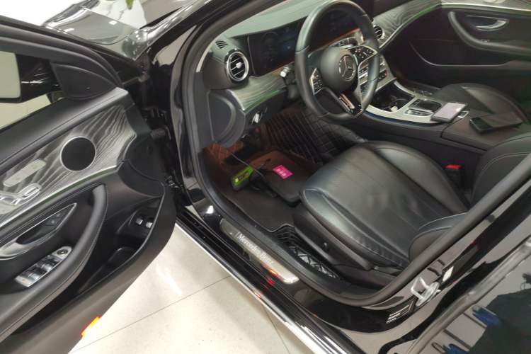 Used Mercedes-Benz E-Class New Energy 2022 Restyled E 350 e L Plug-in Hybrid Sedan