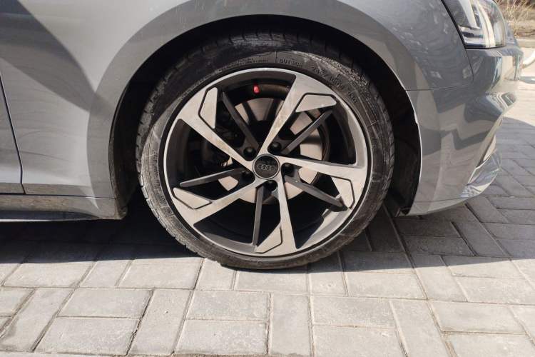 Used Audi A5 2019 Cabriolet 40 TFSI Fashion Edition China V