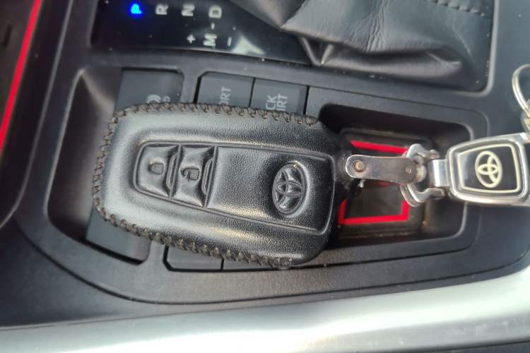 Used Toyota Wildlander 2020 2.0L CVT 4x4 Luxury Edition