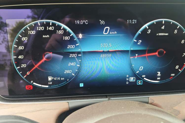 Used Mercedes-Benz E-Class 2022 Second Facelift E 300 L Luxury Edition
