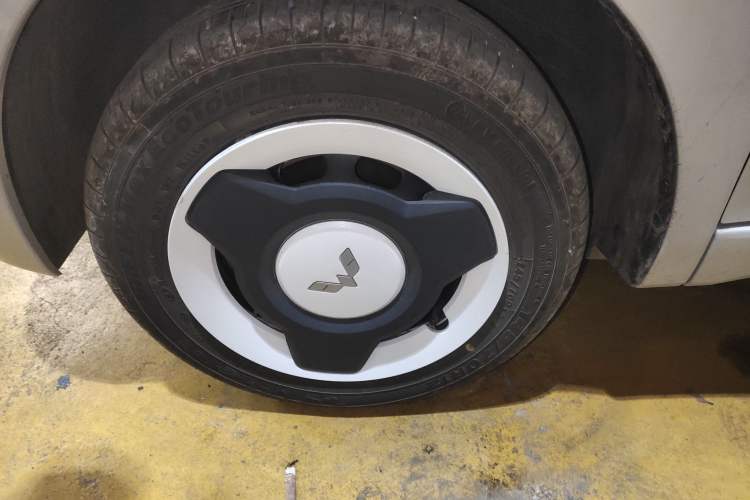 Used Wuling Hongguang MINIEV 2024 3rd Generation 215km Youth Edition
