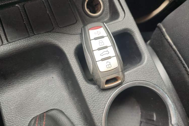 Used Haval M6 2019 1.5T Manual Two-Wheel Drive Elite Version China VI Standard