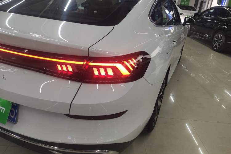 Used Volkswagen Lamando 2025 Lavida L 280TSI DSG Cool & Spicy Edition
