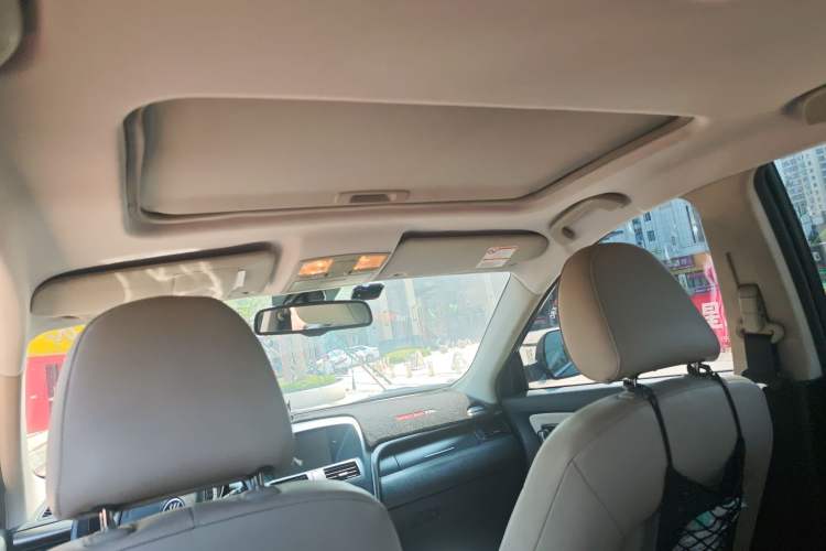 Used Bestune X80 2015 2.0L automatic comfort version
