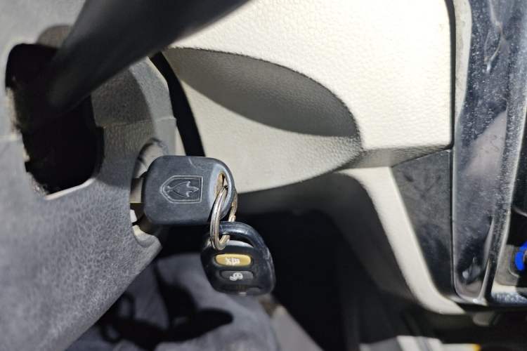 Used Jinbei New Hiace X30L 2016 1.3L Wealth Edition Van DLCG12 Vehicle Key