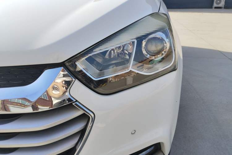 Used JAC Refine S2 2017 1.5L Manual Luxury Smart Model