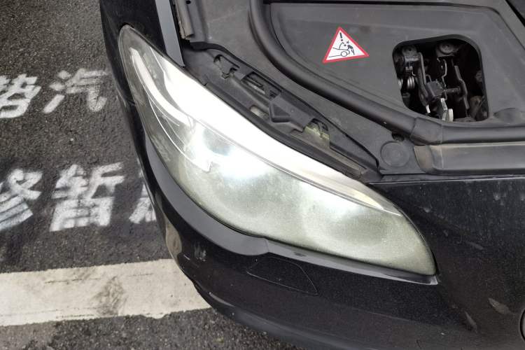 Used BMW 5 Series 2014 535Li Leading Model Right Front Headlight