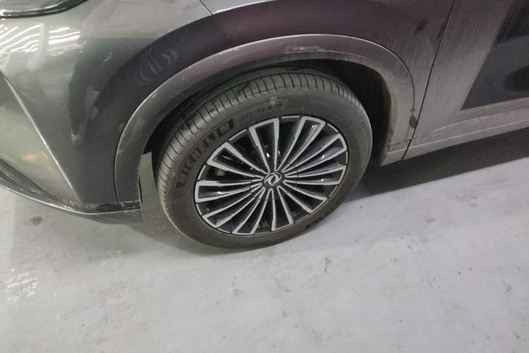 Used Dongfeng Aeolus Aeolus L8 2025 Model 185KM Dream Edition
