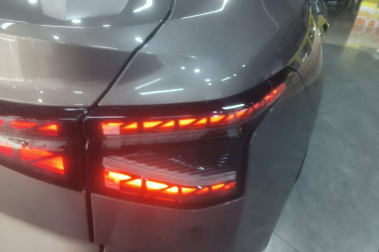 Used Toyota bZ3 2023 616 km Long-Range Premium
