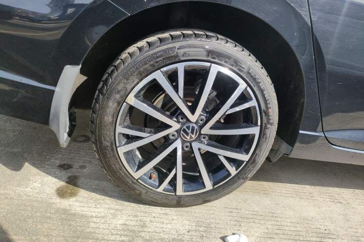 Used Volkswagen Lavida 2021 280TSI DSG Luxury Edition
