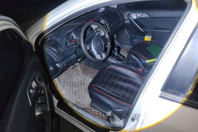 Used Kia Forte 2011 1.6L AT GL