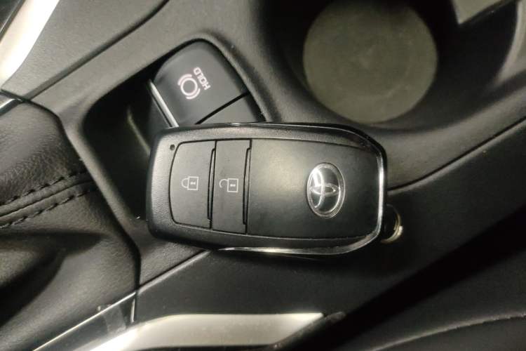 Used Toyota FRONTLANDER 2024 2.0L CVT Leading Edition