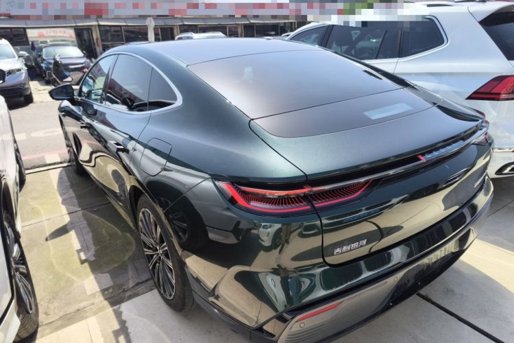 Used Geely Galaxy 8 2025 130km EM-P Starship Edition Exterior 2