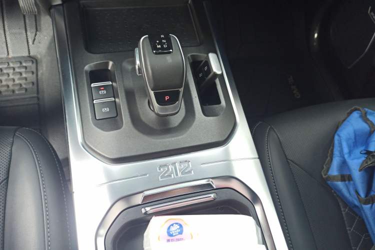 Used 212 T01 2024 2.0T Mechanic