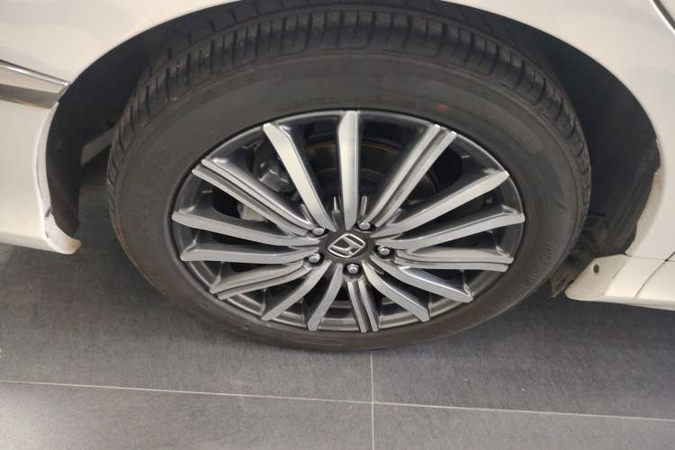 Used Honda Elysion 2022 2.0L eHEV Luxury First Edition