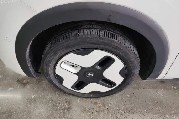 Used ARCFOX Kaola 2023 Parent-Child Edition Pro Exterior 4