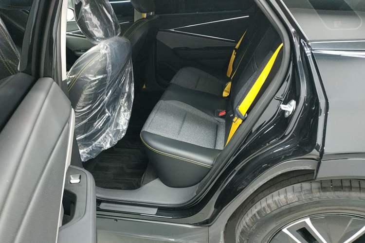 Used Toyota bZ5 2025 Model 550 JOY
