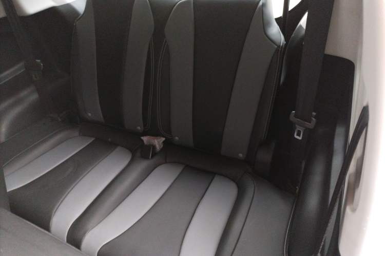 Used Roewe Clever 2022 311km QiQi BoBo Edition
