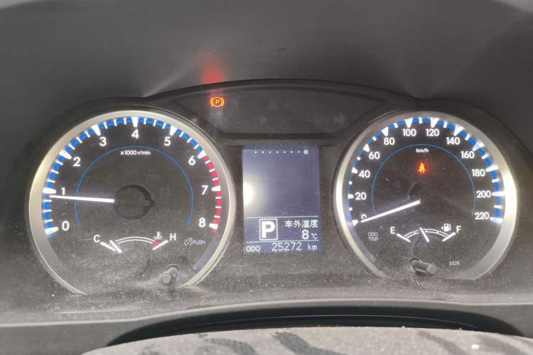 Used Toyota Highlander 2018 2.0T Two-Wheel Drive Elite Version 5 Seats China VI Standard Instrument Cluster