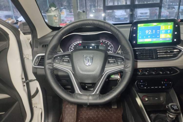 Used Baojun 510 2019 1.5L Manual Enjoyment Model 77kW China VI Emission Standard