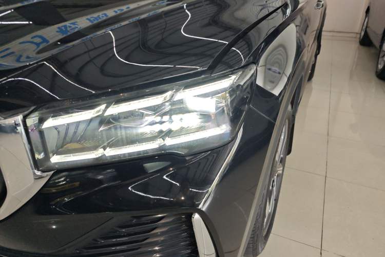 Used Geely Auto Monjaro L 2024 2.0TD High-Power Automatic Two-Wheel Drive Yunqi Version Left Front Headlight