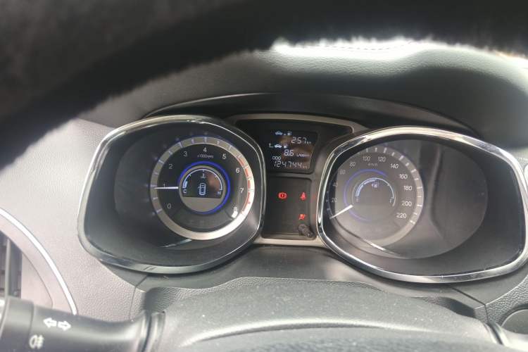 Used JAC Group Refine S5 2015 1.5T Manual Comfort Model
