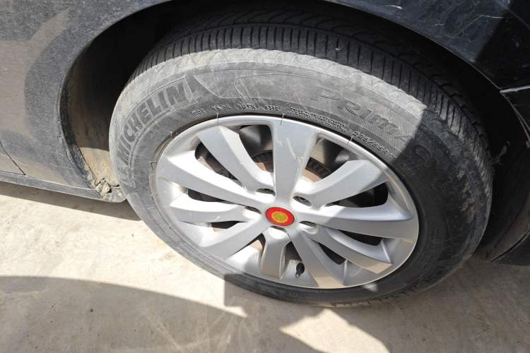 Used Hongqi H7 2013 2.0T Luxury Model
