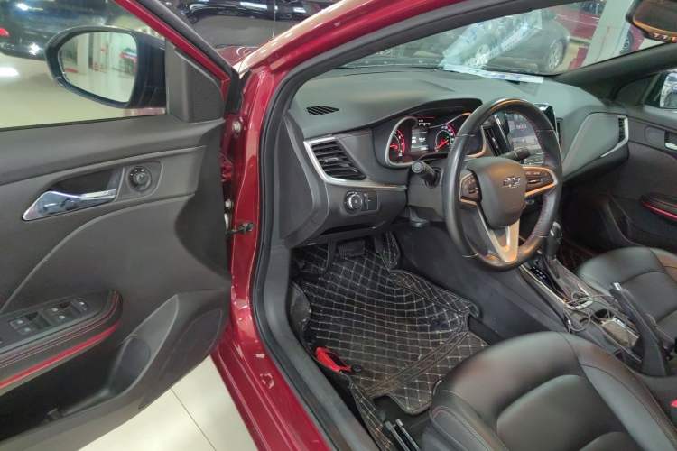 Used Chevrolet Monza 2019 RS 330T Automatic Comfort Edition China VI Standard