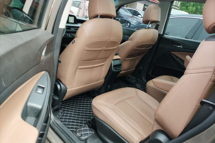 Used Buick GL6 2021 323T Mild Hybrid Connect Luxury Model
