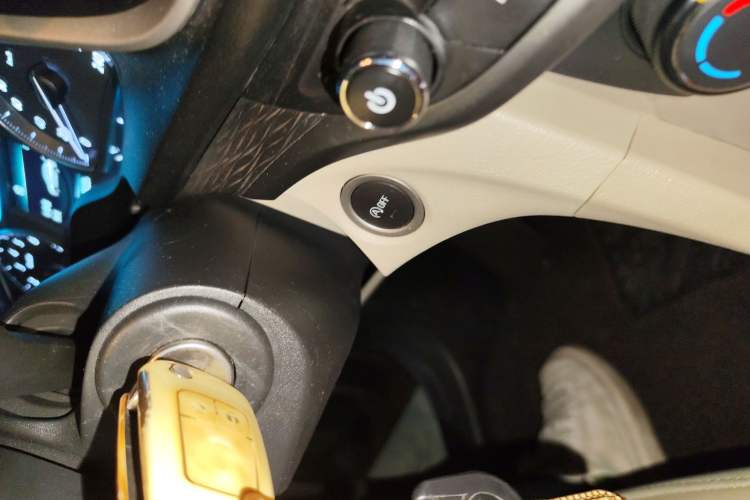 Used Buick GT 2017 15N Automatic Elite Version
